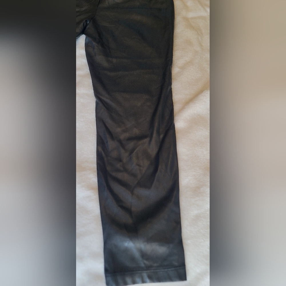Ann Taylor Faux Leather Pants Womens Size 8 Black Vegan Leather - Picture 12 of 13